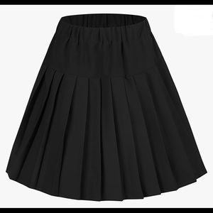 women’s plus size pleated skirt